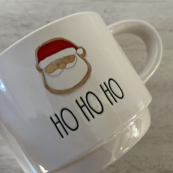 Rae Dunn Santa mug - Picture 2 of 5